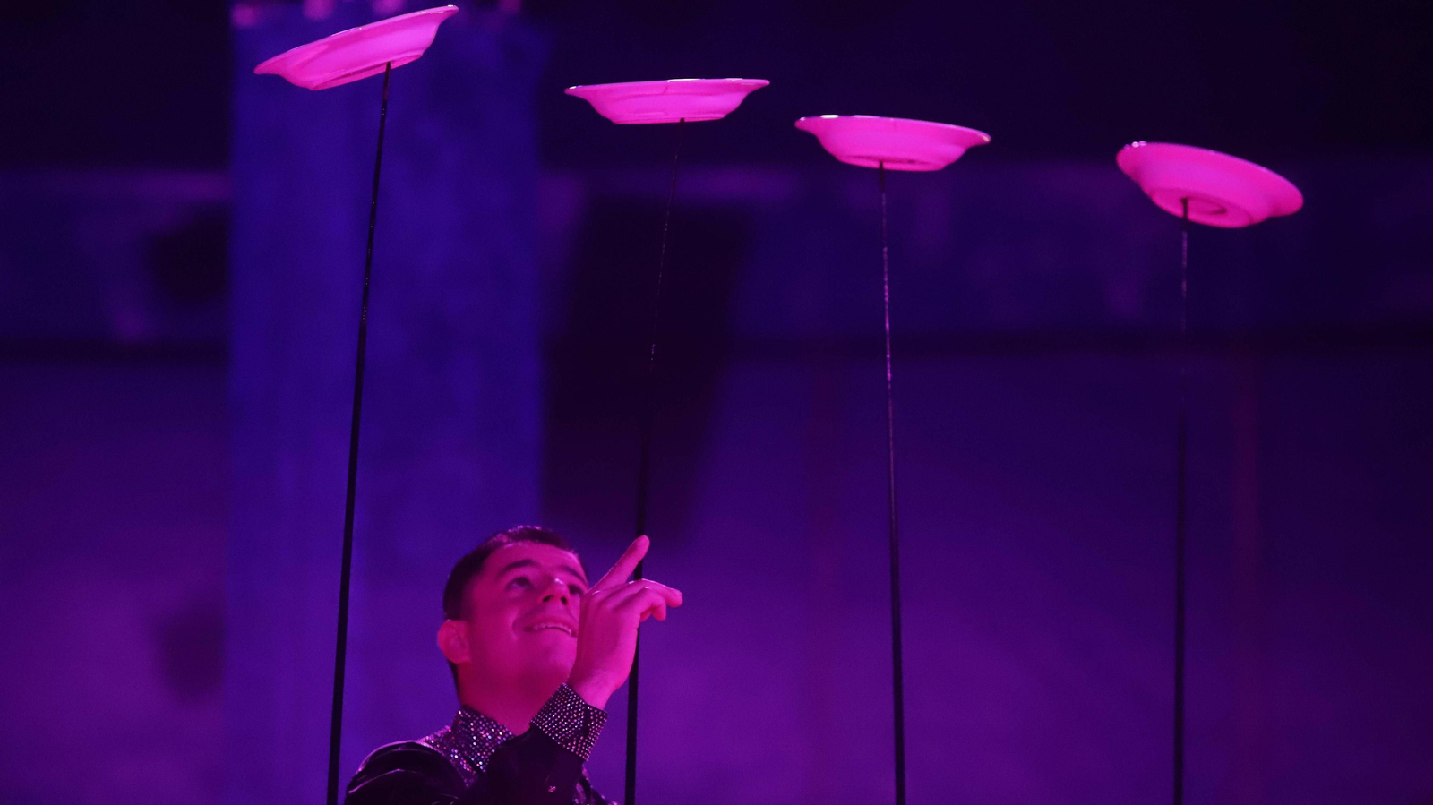 Imágenes de la gala solidaria para el circo Berlín.