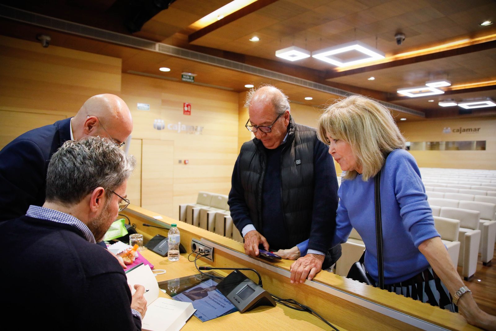¿Has estado en la presentación del libro de Máximo Huerta? Entra en la galería y buscate