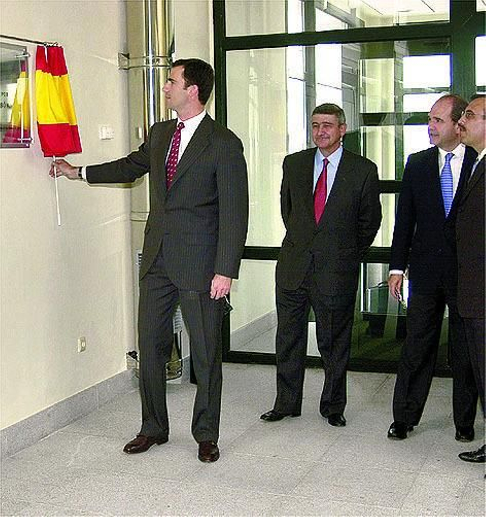 En mayo de 2002, el entonces príncipe Felipe visitó Covap