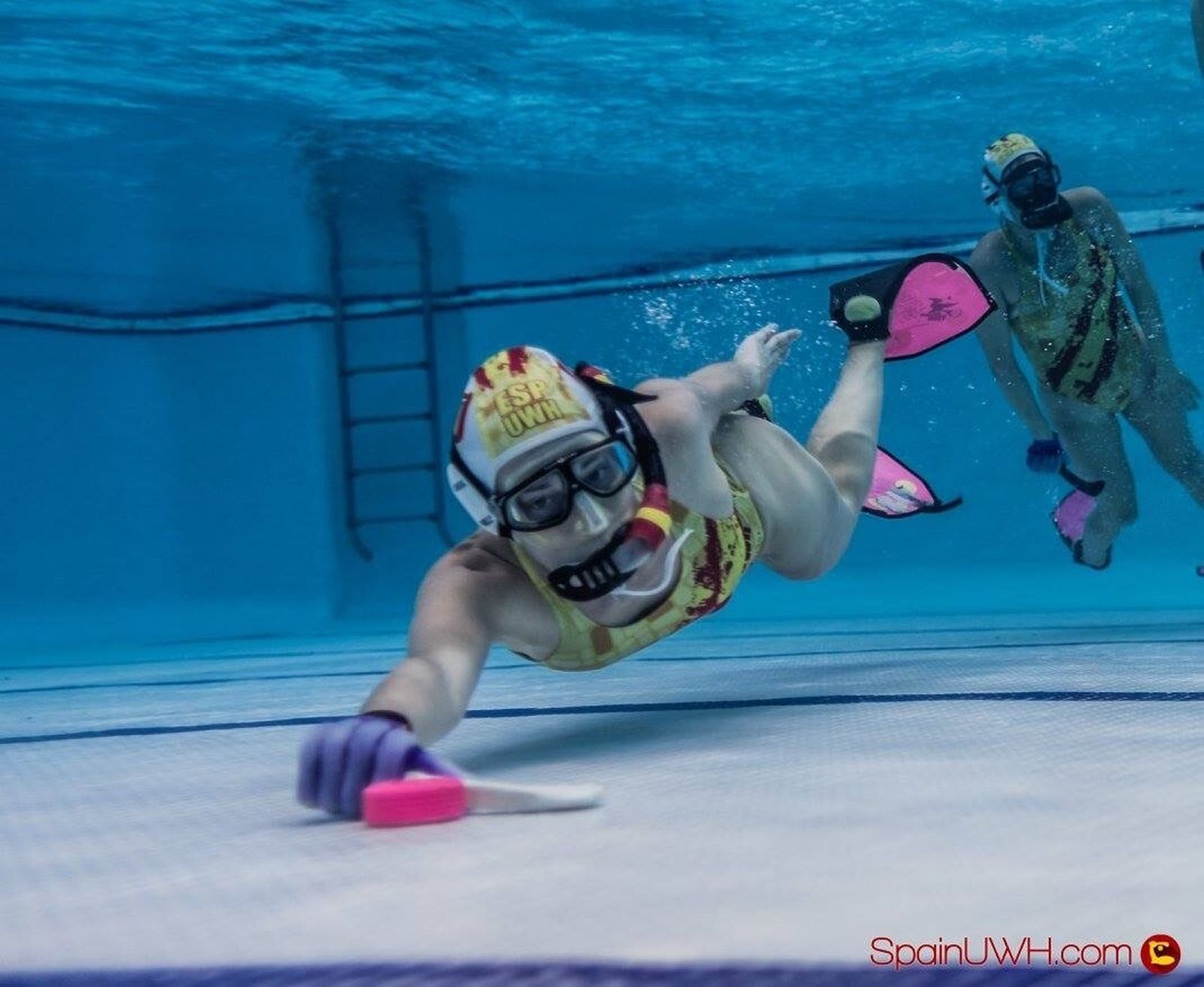Una jugadora de la selección española, en plena acción.