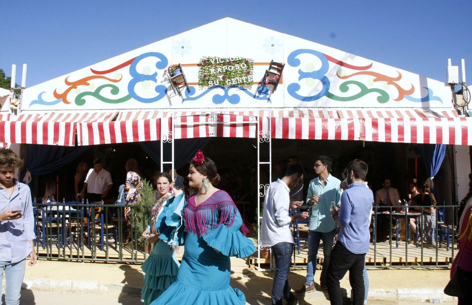 El segundo premio ha sido para 'Víctor Raposo y su gente'