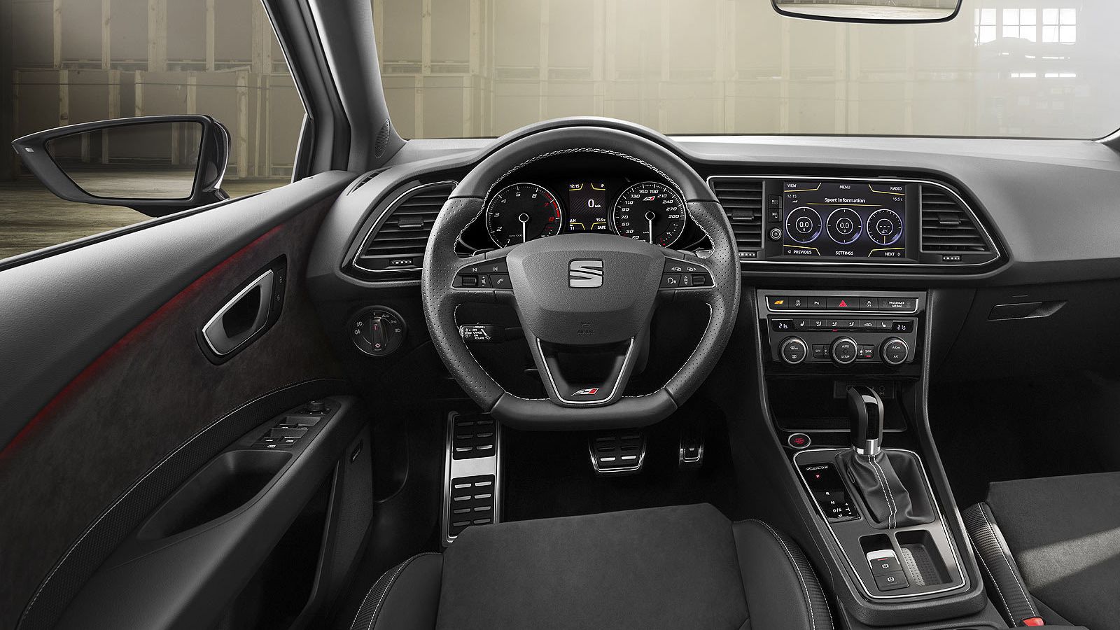 Imagen del interior del nuevo Seat León Cupra R.