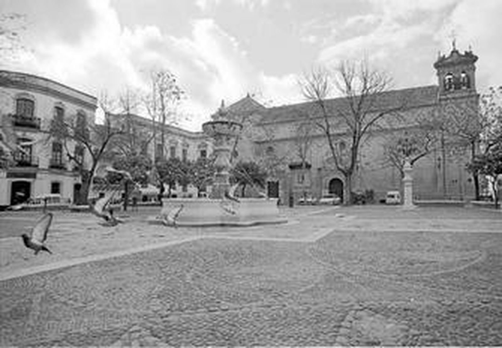 La Plaza Mayor de Osuna, uno de los innumerables rincones monumentales de la ciudad.