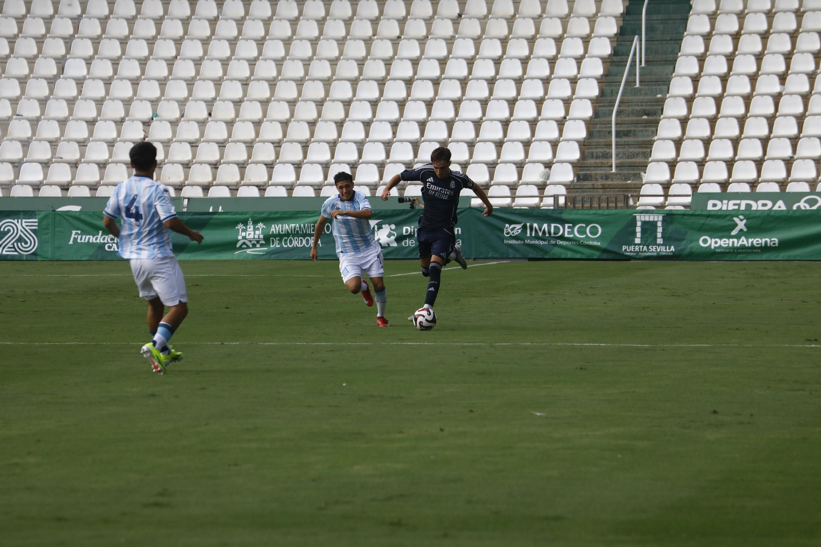 Las mejores fotos del Racing Club - Real Madrid del Mundial de Clubes juvenil en El Arcángel