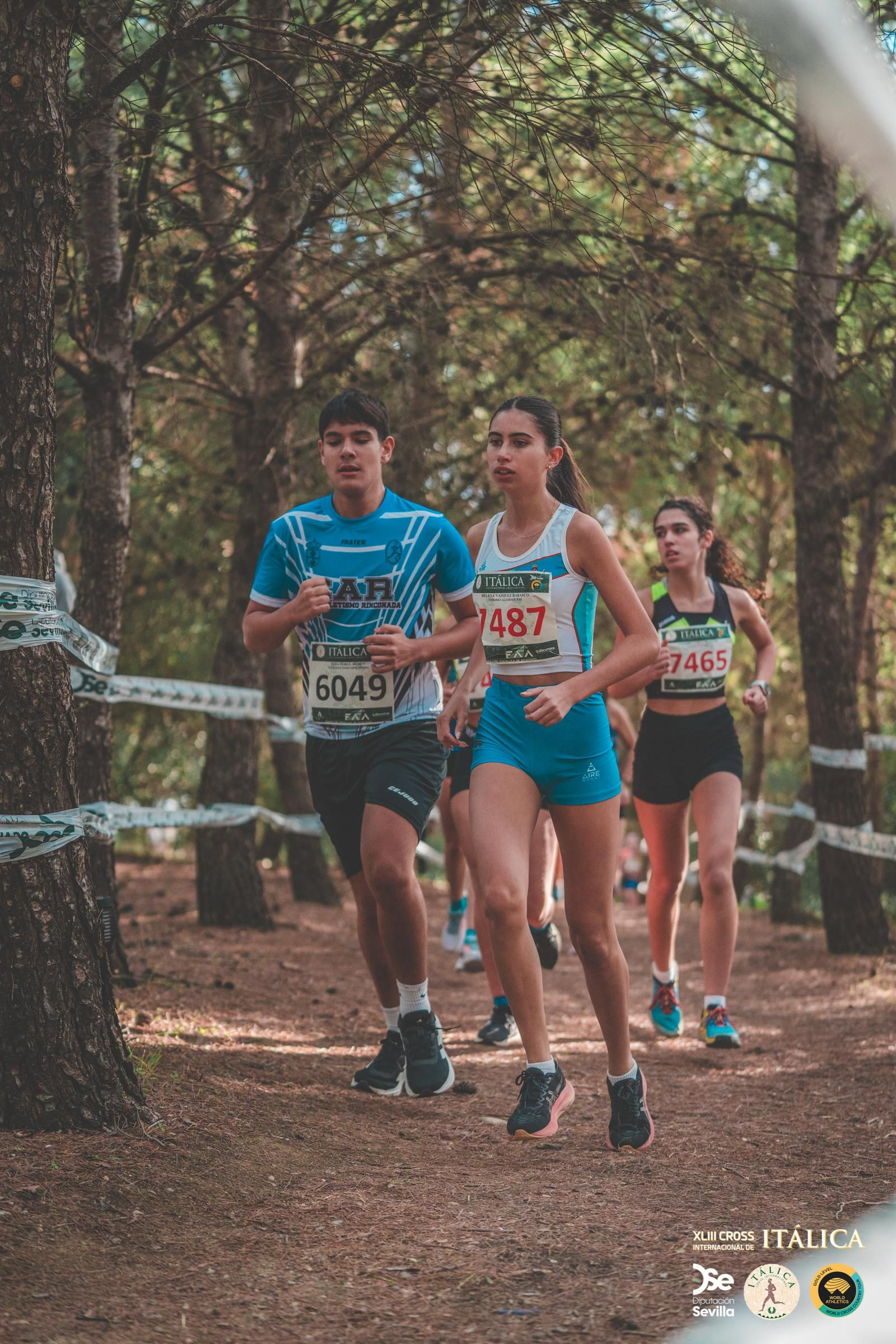 Búscate en las fotos del Cross de Itálica 2025 | 6