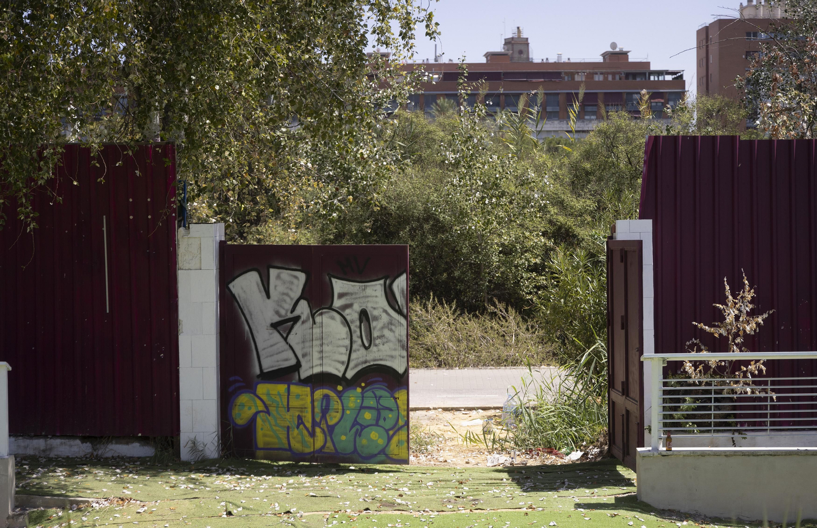 El lamentable estado de conservación de 'Andalucía de los Niños', en fotos