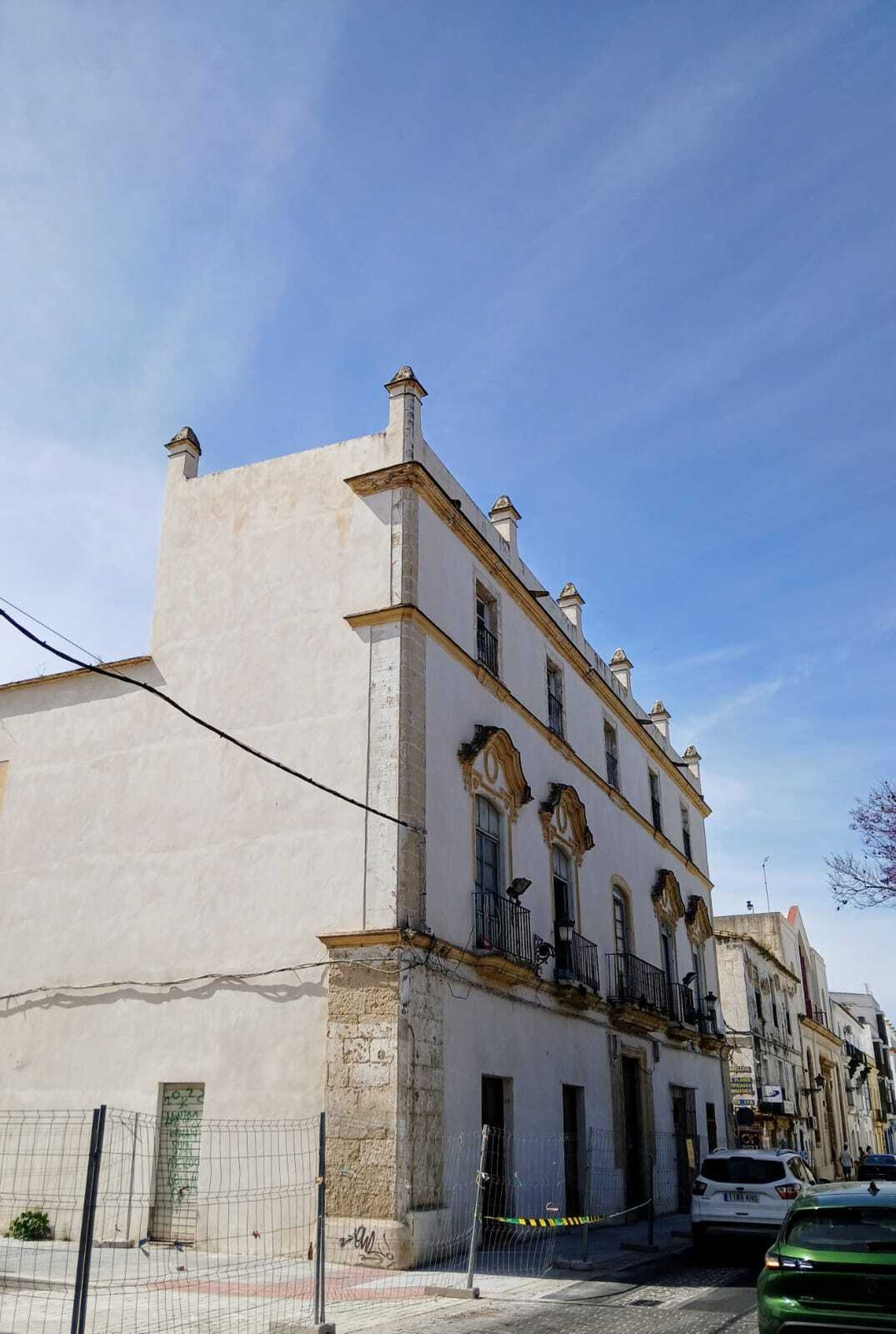 Las imágenes de la reforma de la plaza de El Polvorista, en El Puerto de Santa María