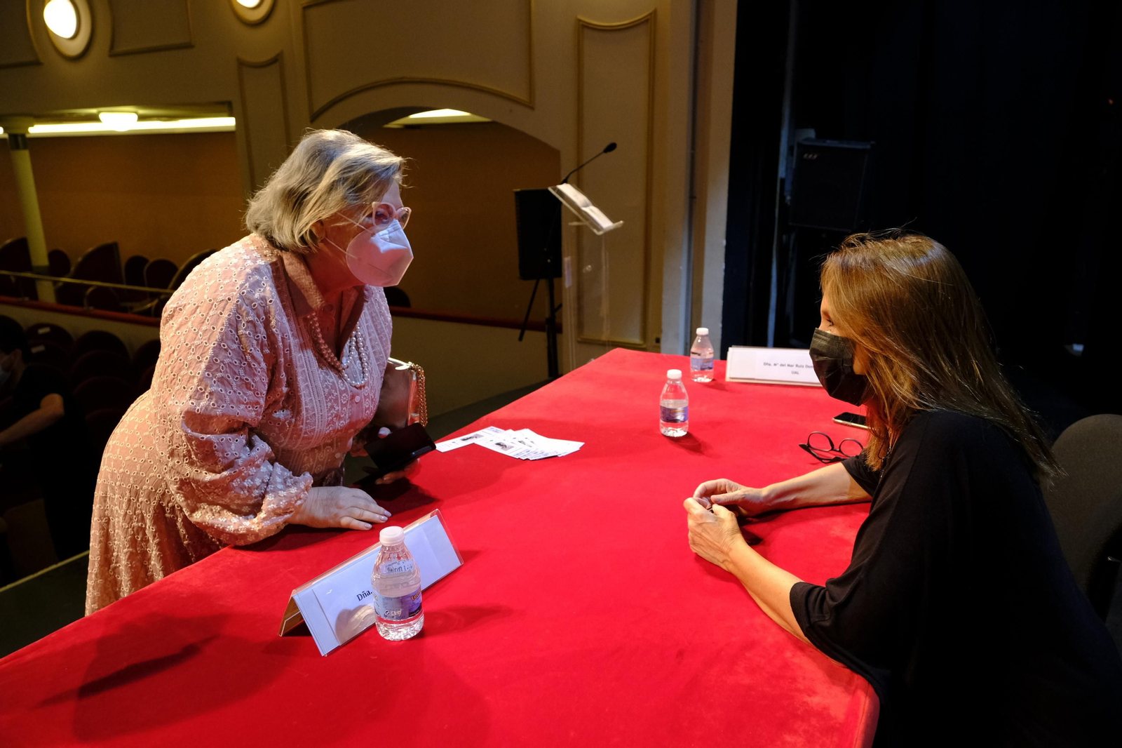 Fotogalería del Diario de los Libros, con María Dueñas. Almería