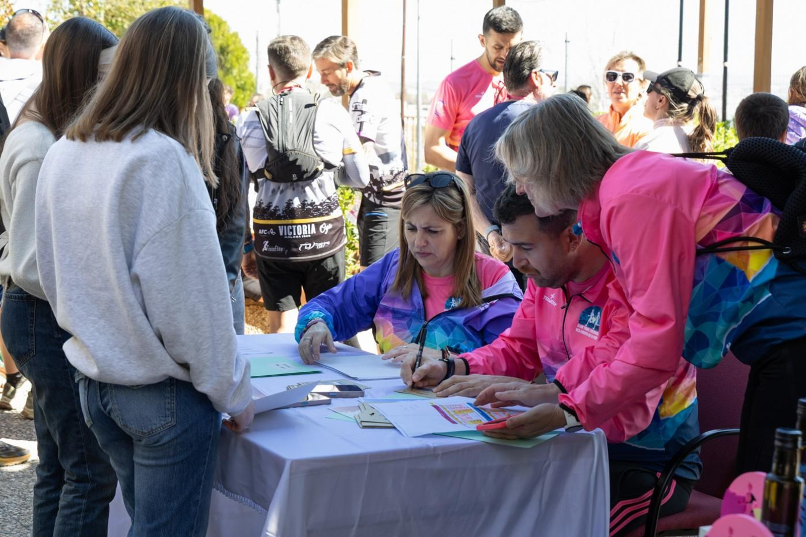 En imágenes: kilómetros para la esperanza de Celia en el CxM Trail Solidario IES Fuente de la Peña (II)