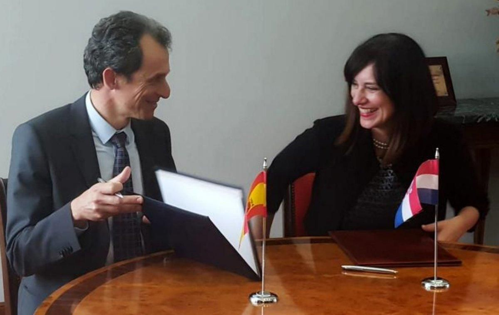 Toma de posesión de María José Rienda.