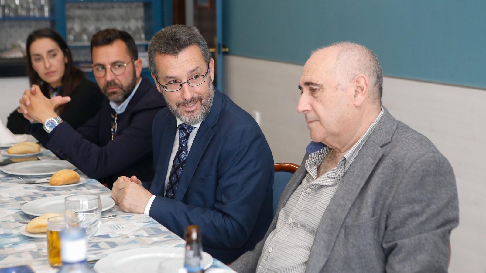 Rocío Ponce, Alfonso Lozano, Juan Franco y José Manuel Pulpillo, durante la tertulia.