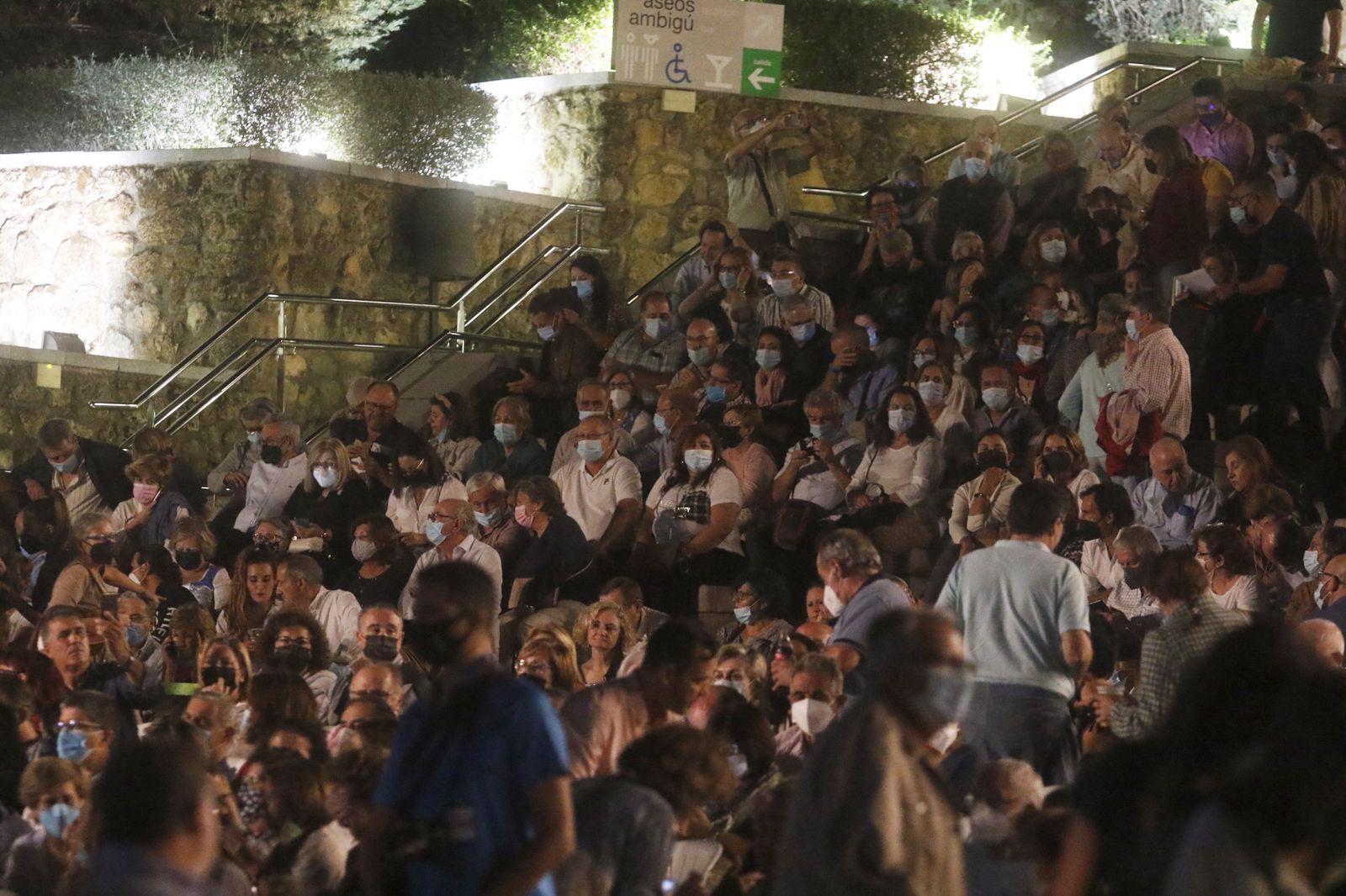 El concierto de José Luis Perales en Córdoba, en fotografías