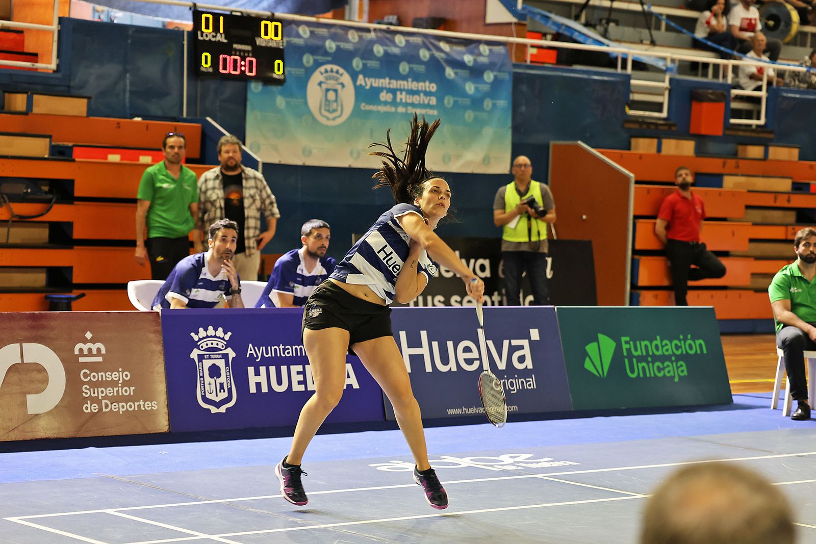 Imágenes de la final de liga de bádminton entre el IES La Orden y La RInconada
