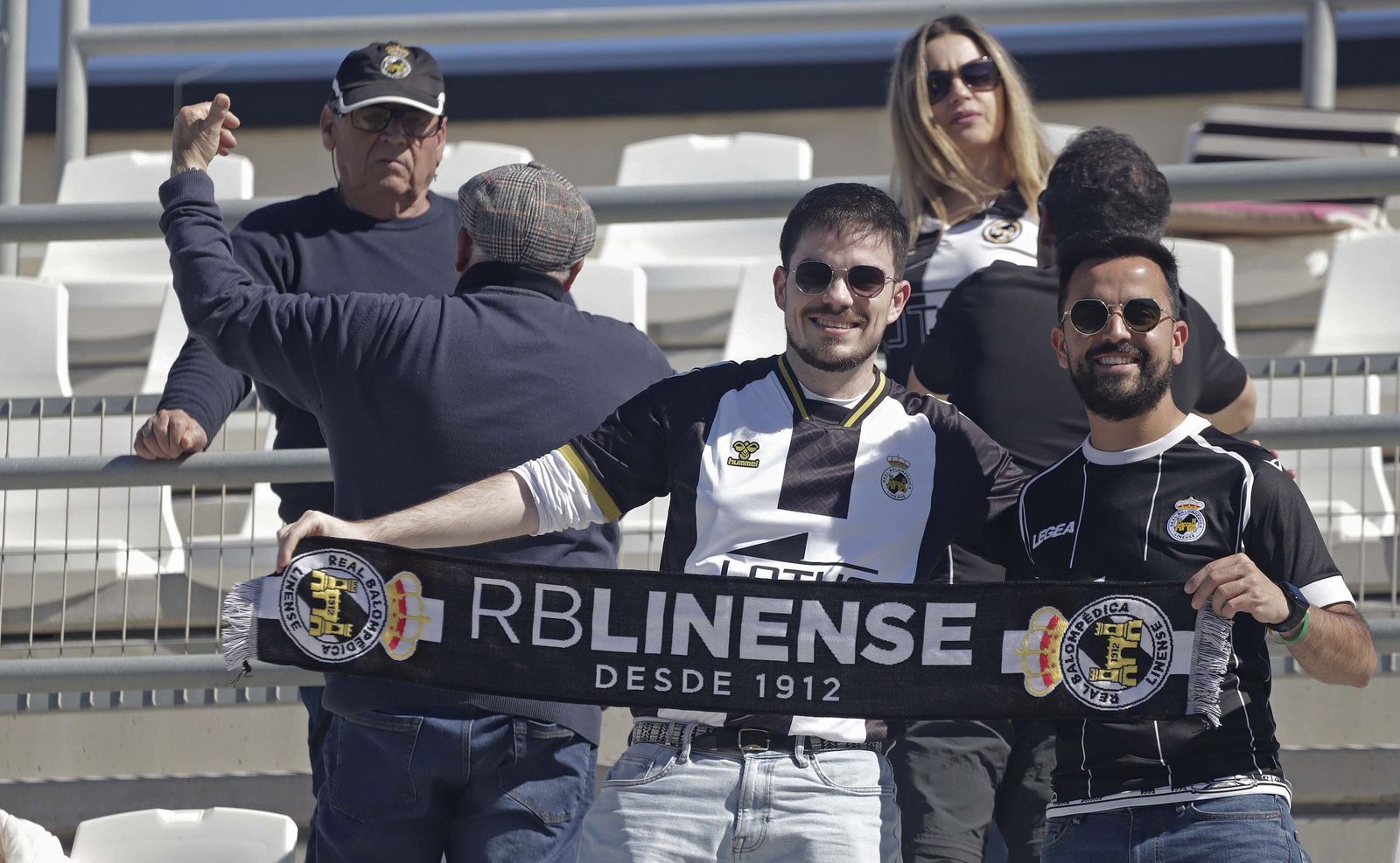 Búscate en el Ciudad de La Línea durante el Balona - San Roque de Lepe de Tercera Federación