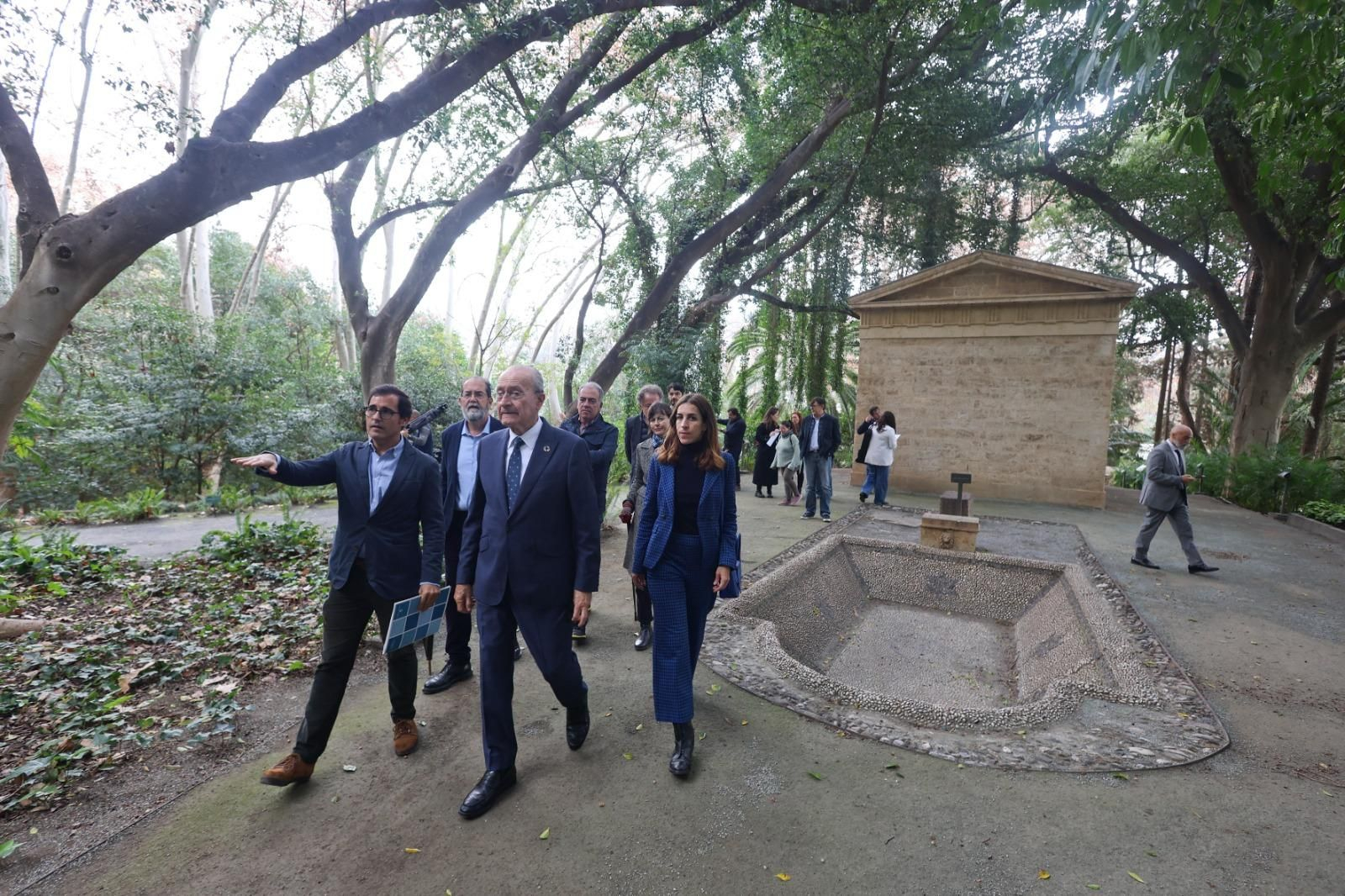 Málaga restaura el Museo Loringiano del jardín La Concepción, en imágenes