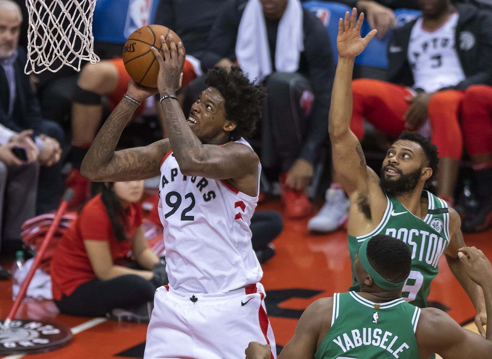 Lucas Nogueira, en un partido con los Raptors.
