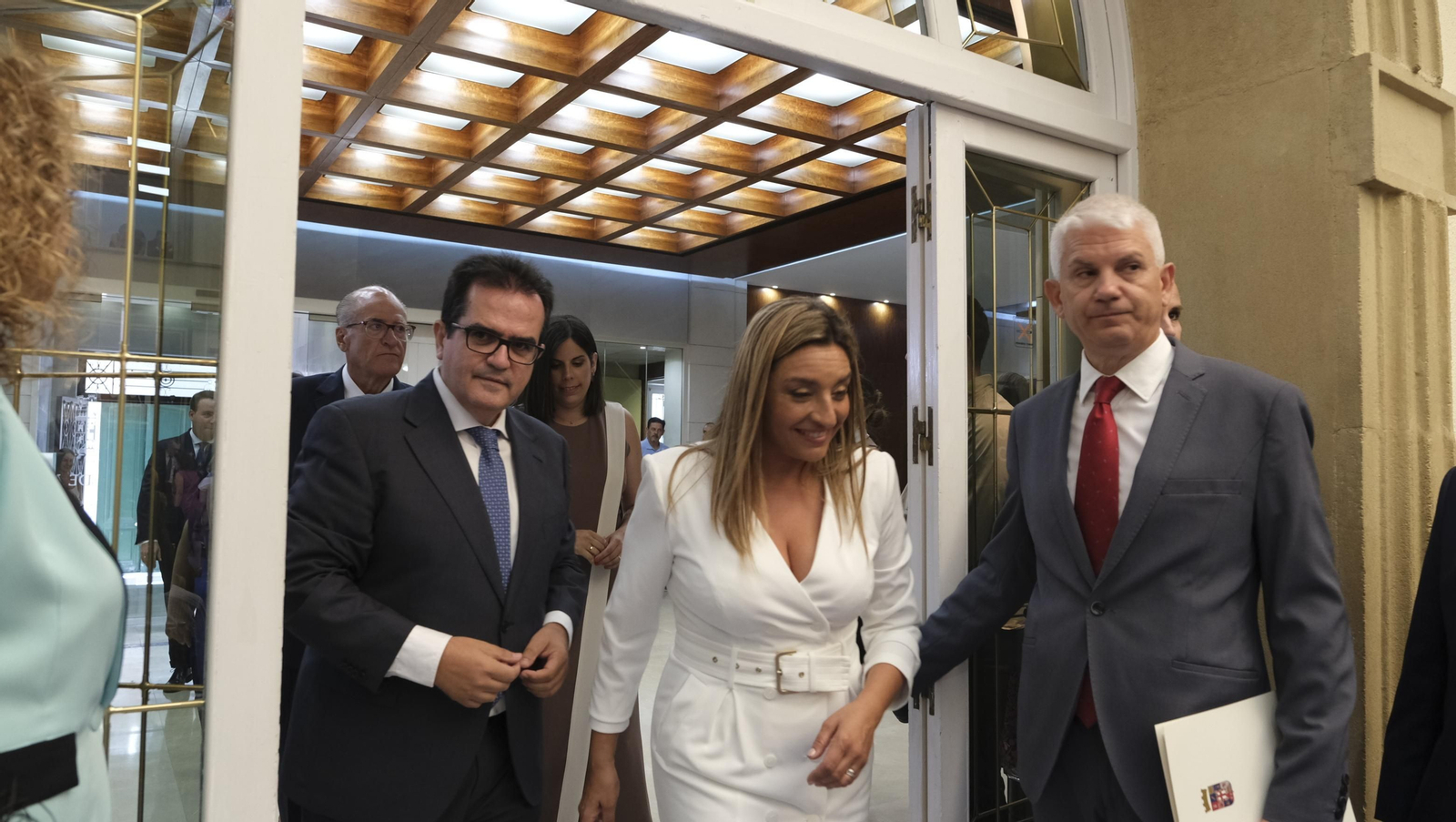 Imágenes del acto de constitución de la Diputación de Almería