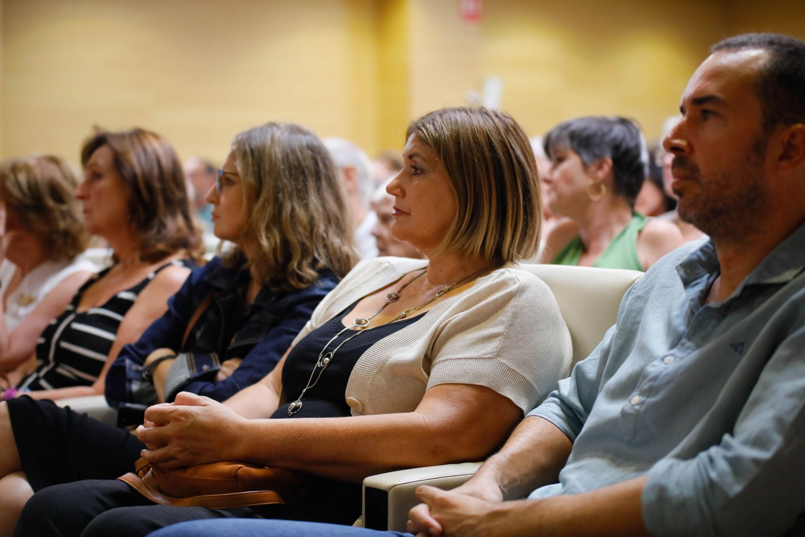 Imágenes de Diario de los Libros, con Julia Navarro