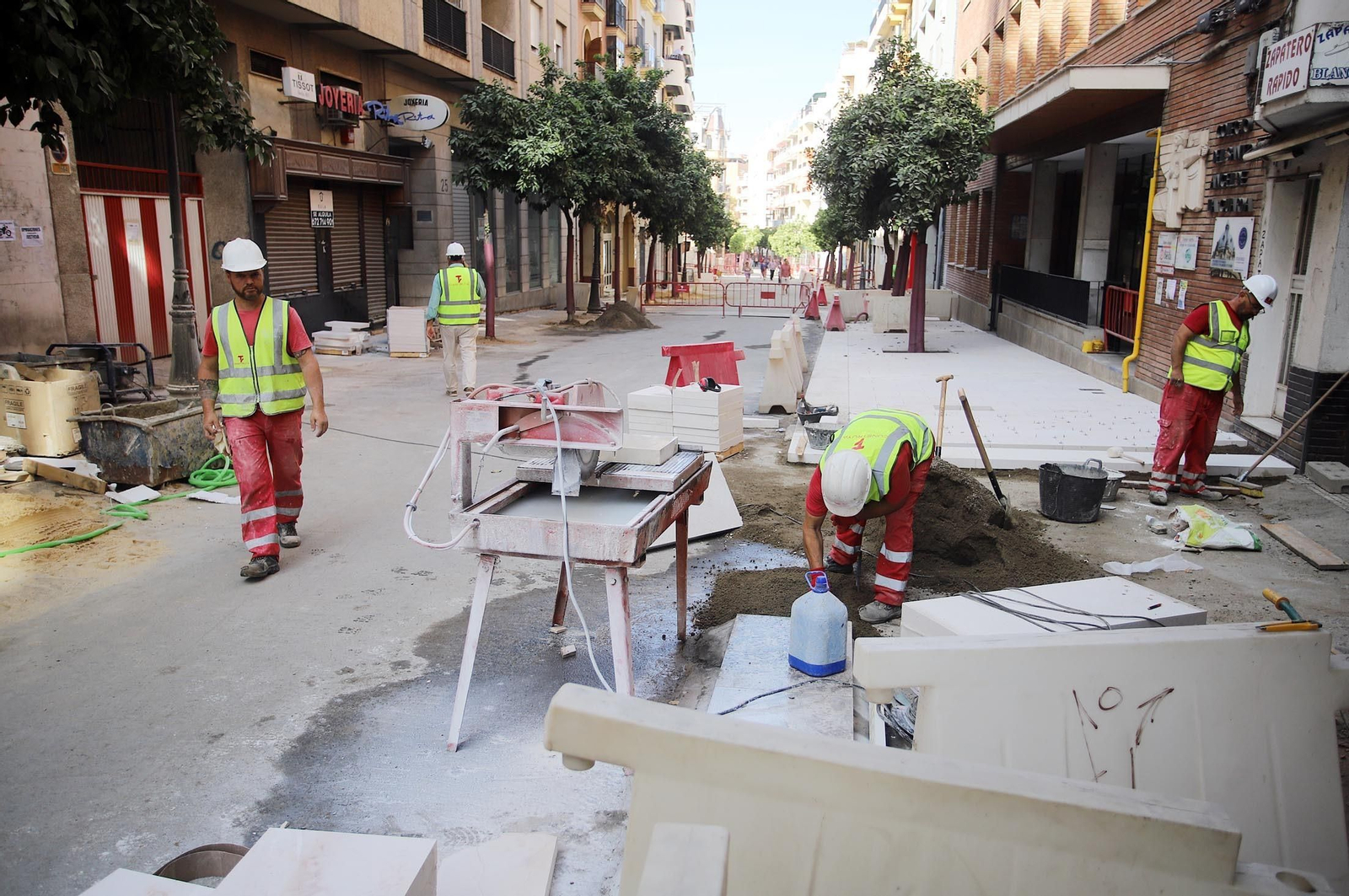 Imágenes de las obras de la calle Puerto