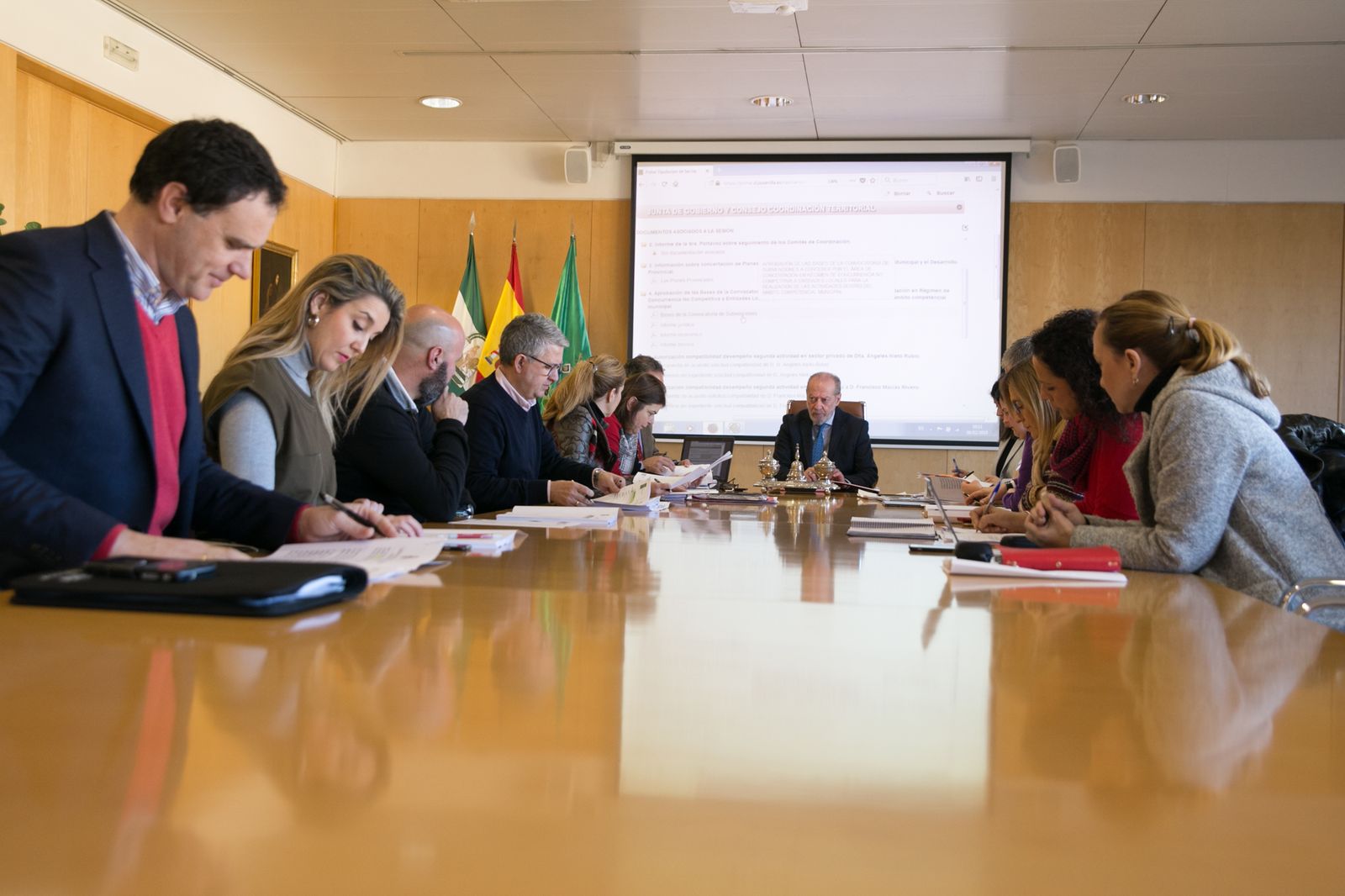 Una imagen de la Junta de Gobierno de la Diputación de Sevilla celebrada ayer.