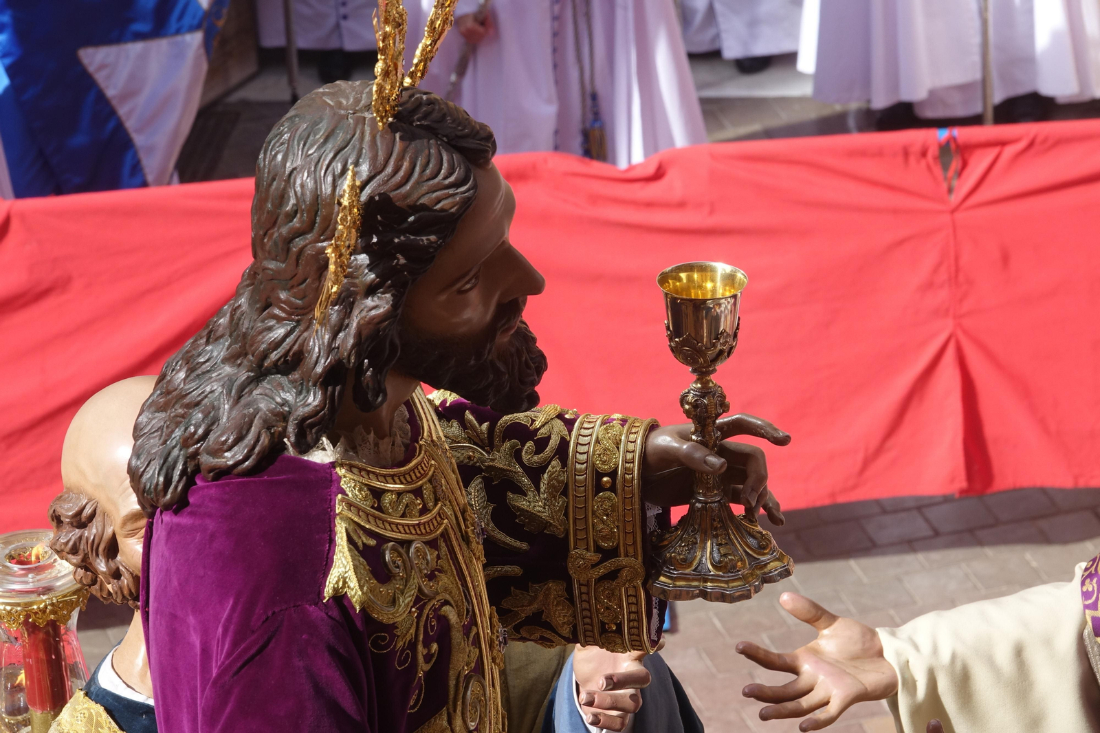 La Sagrada Cena en el Jueves Santo de Málaga, en fotos
