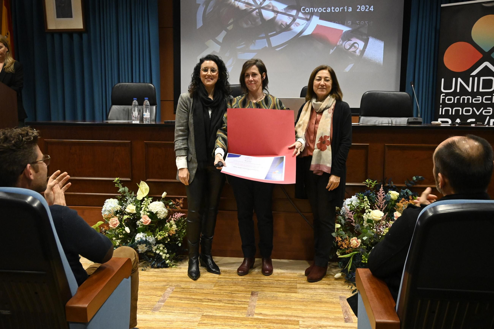 Premios a la Excelencia Docente 2024 y los Premios 'Gerardo Rojas' de Proyectos de Intercambio entre Empresas e Instituciones, en imágenes