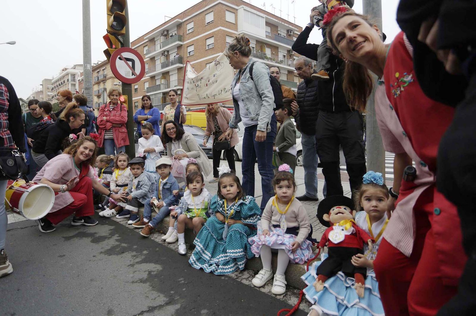 El Rocío 2023: Imágenes de los peregrinos de la Hermandad de Emigrantes