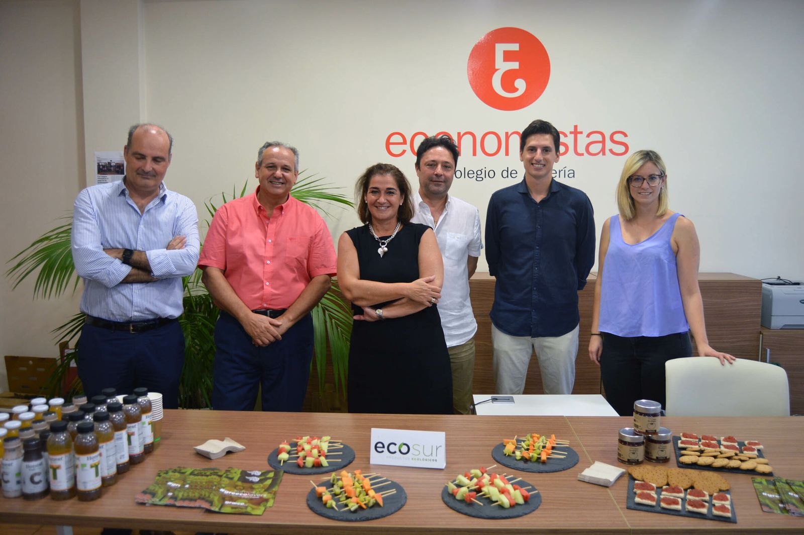 El Colegio de Economistas de Almería ha albergado esta mañana la presentación del Barómetro de Situación Económica de Almería durante el primer semestre de 2019.