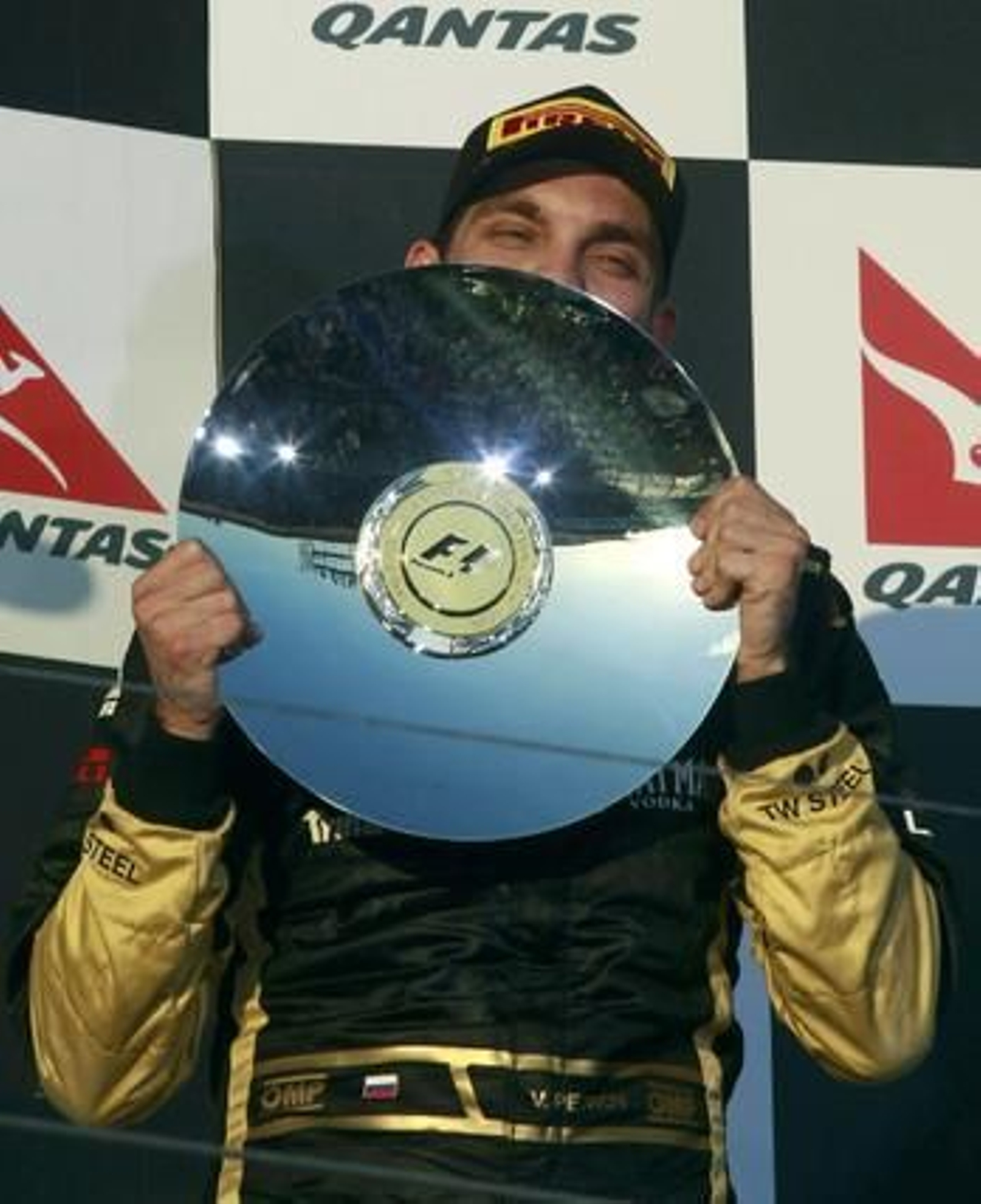 Vettel consigue su primera victoria en el Mundial de Fórmula 1.

Foto: EFE/ Reuters