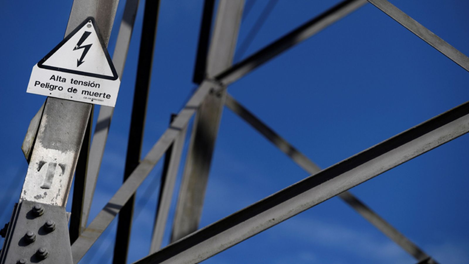 El precio de la electricidad vuelve a dispararse en junio.