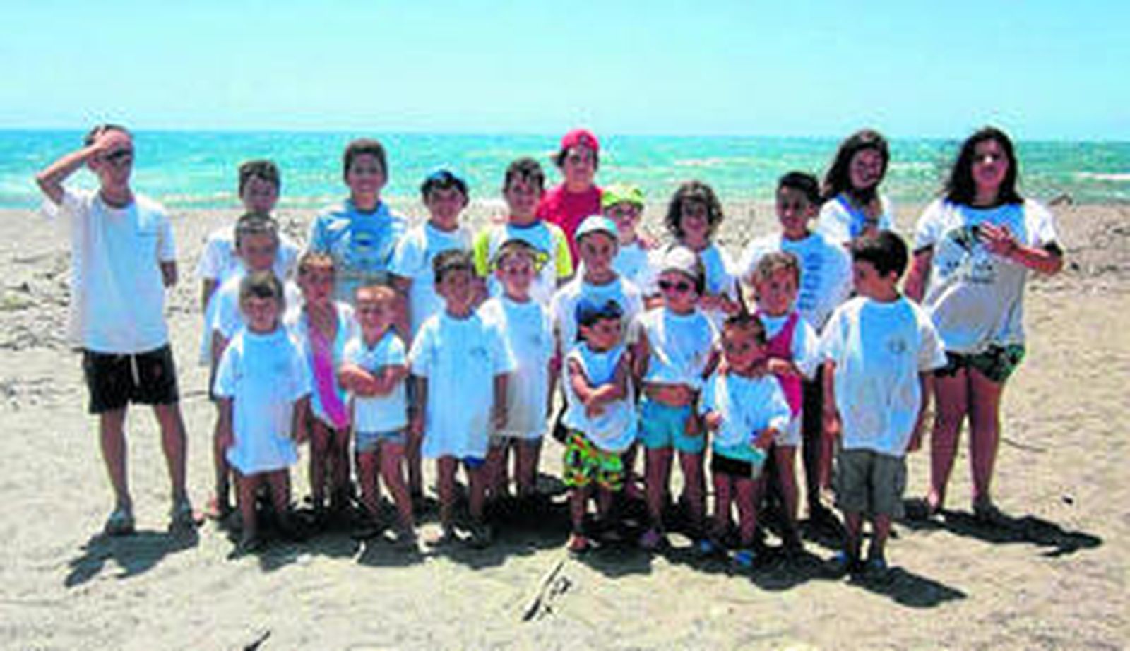 Los 'pezqueñines' de la casa lanzan la caña