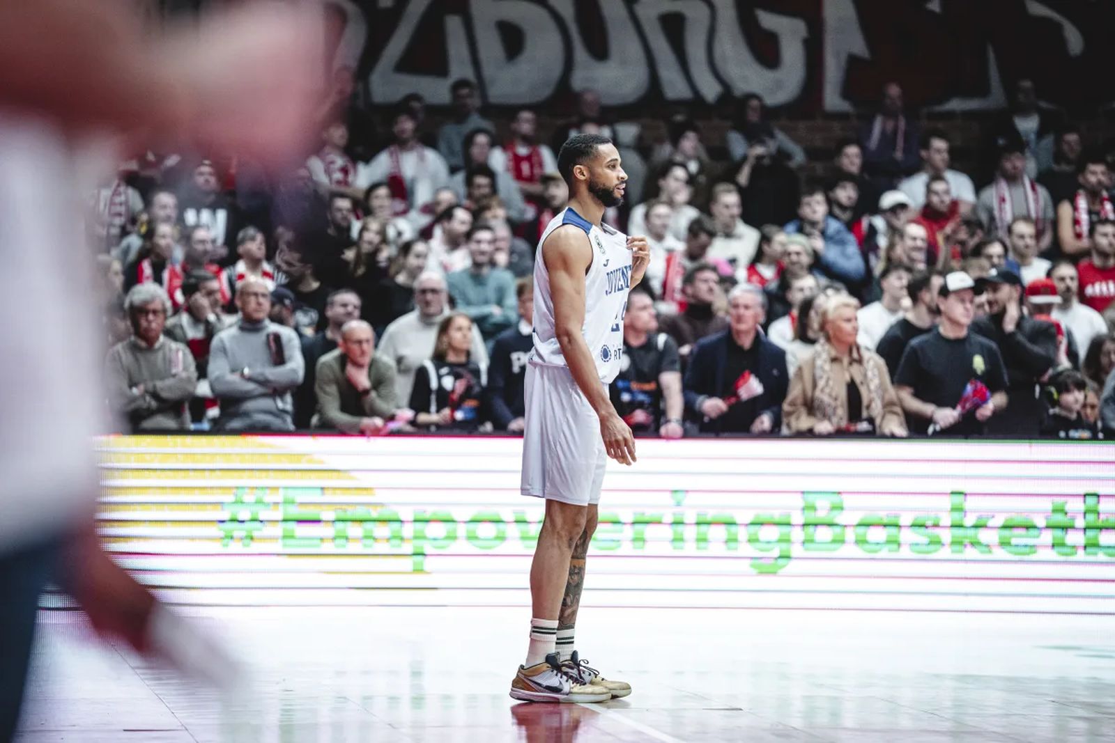 BCL: El Joventut marca el paso y el Unicaja le sigue