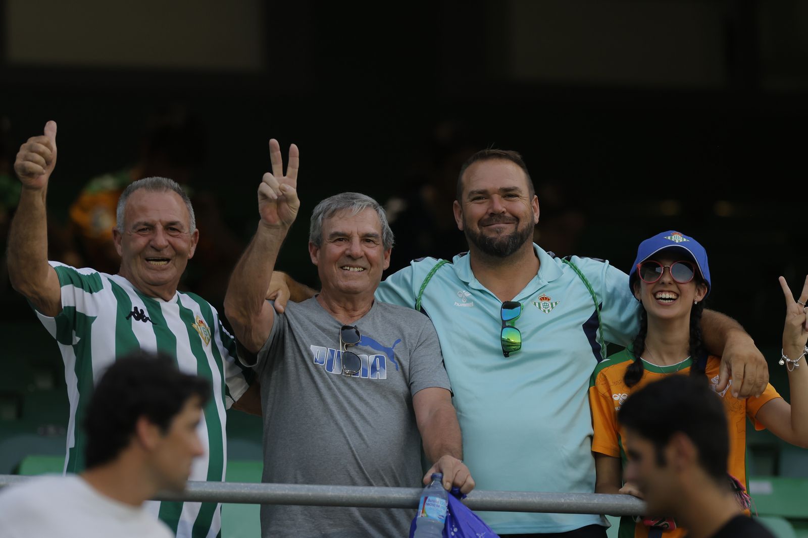 Búscate en las fotos del Betis-Atlético de Madrid