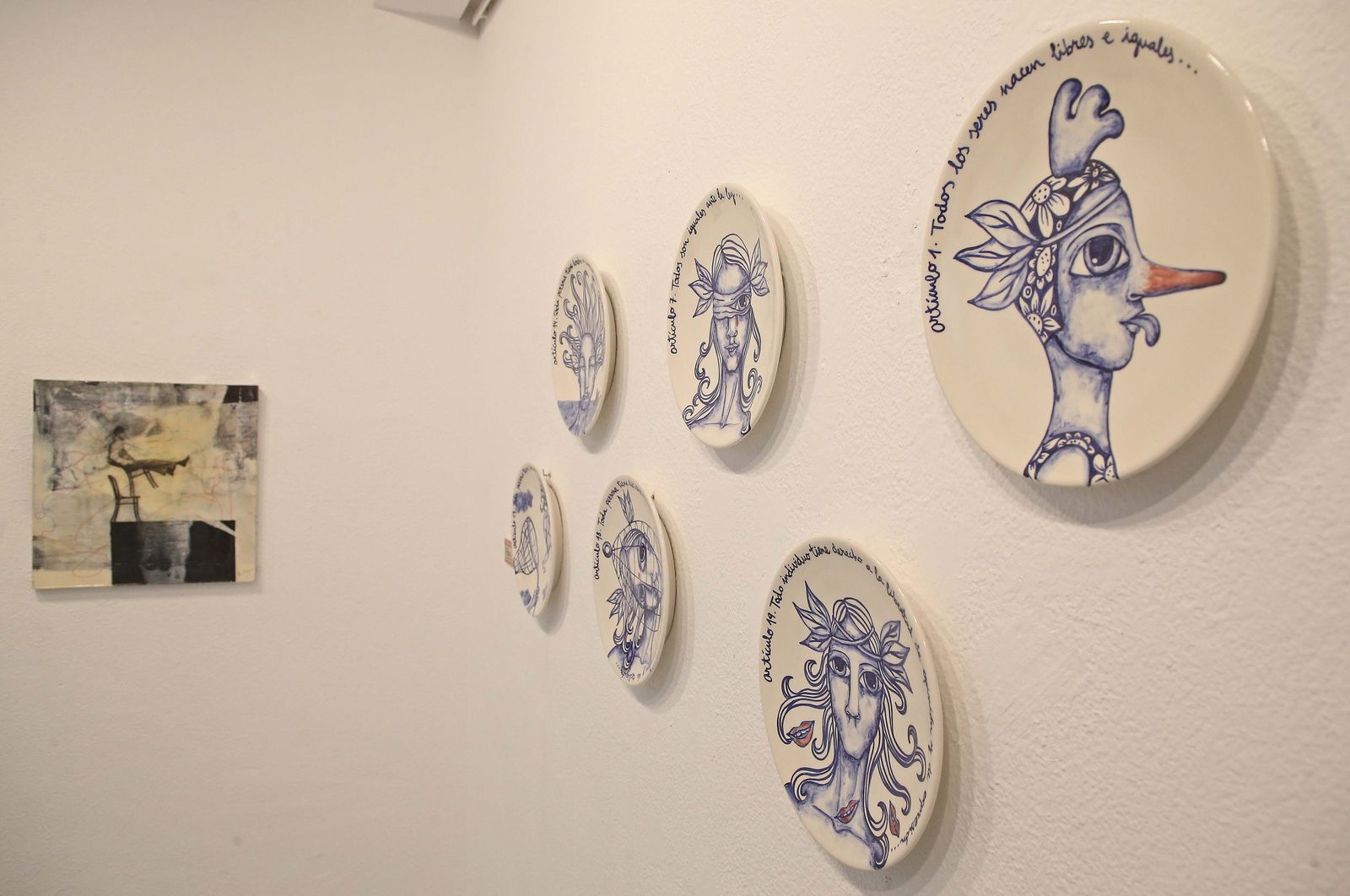 Fotos de la exposición colectiva 'Derechos Humanos' en Algeciras