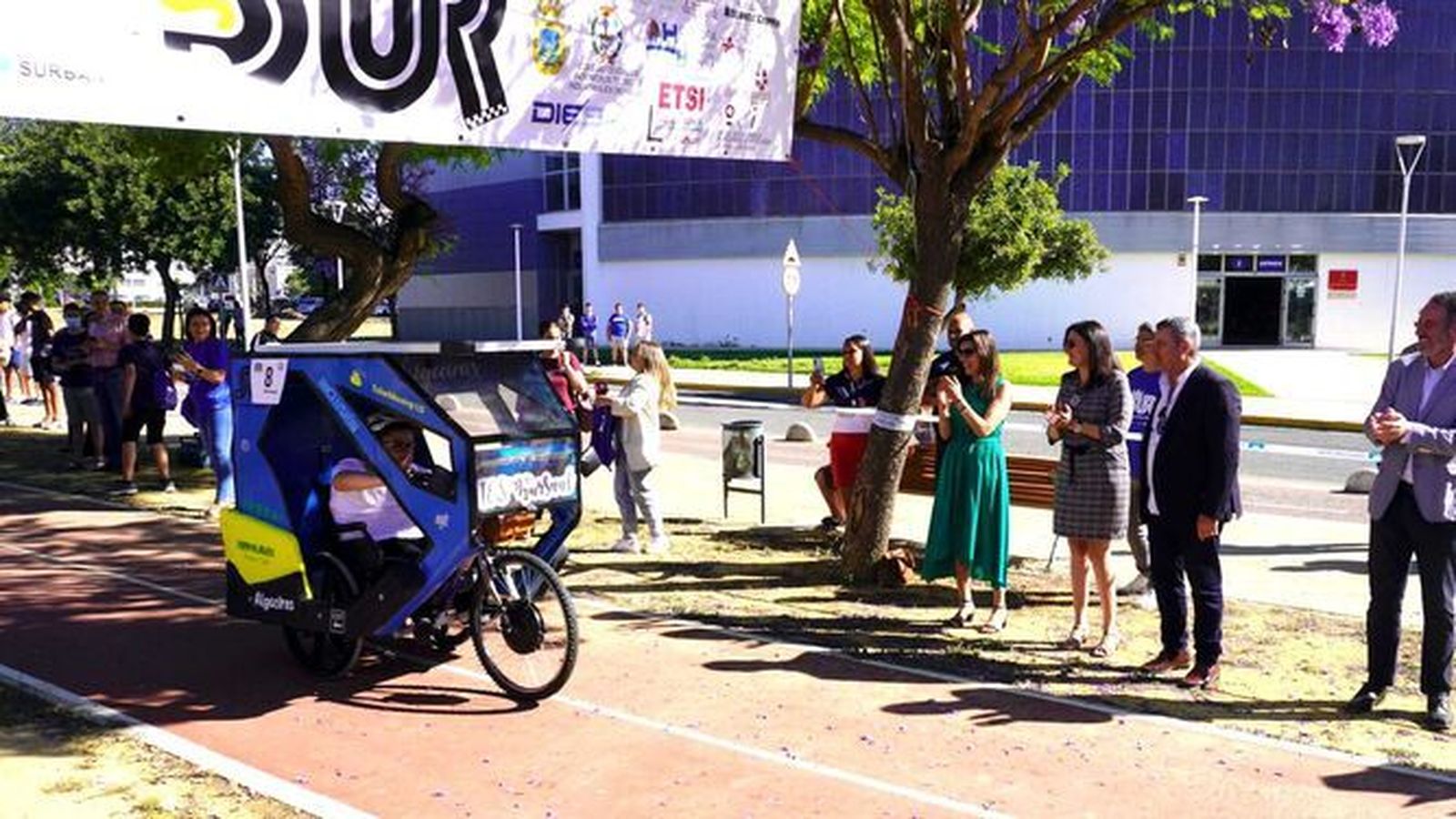 Carrera de vehículos solares de la  Sustainable Urban Race de 2023.