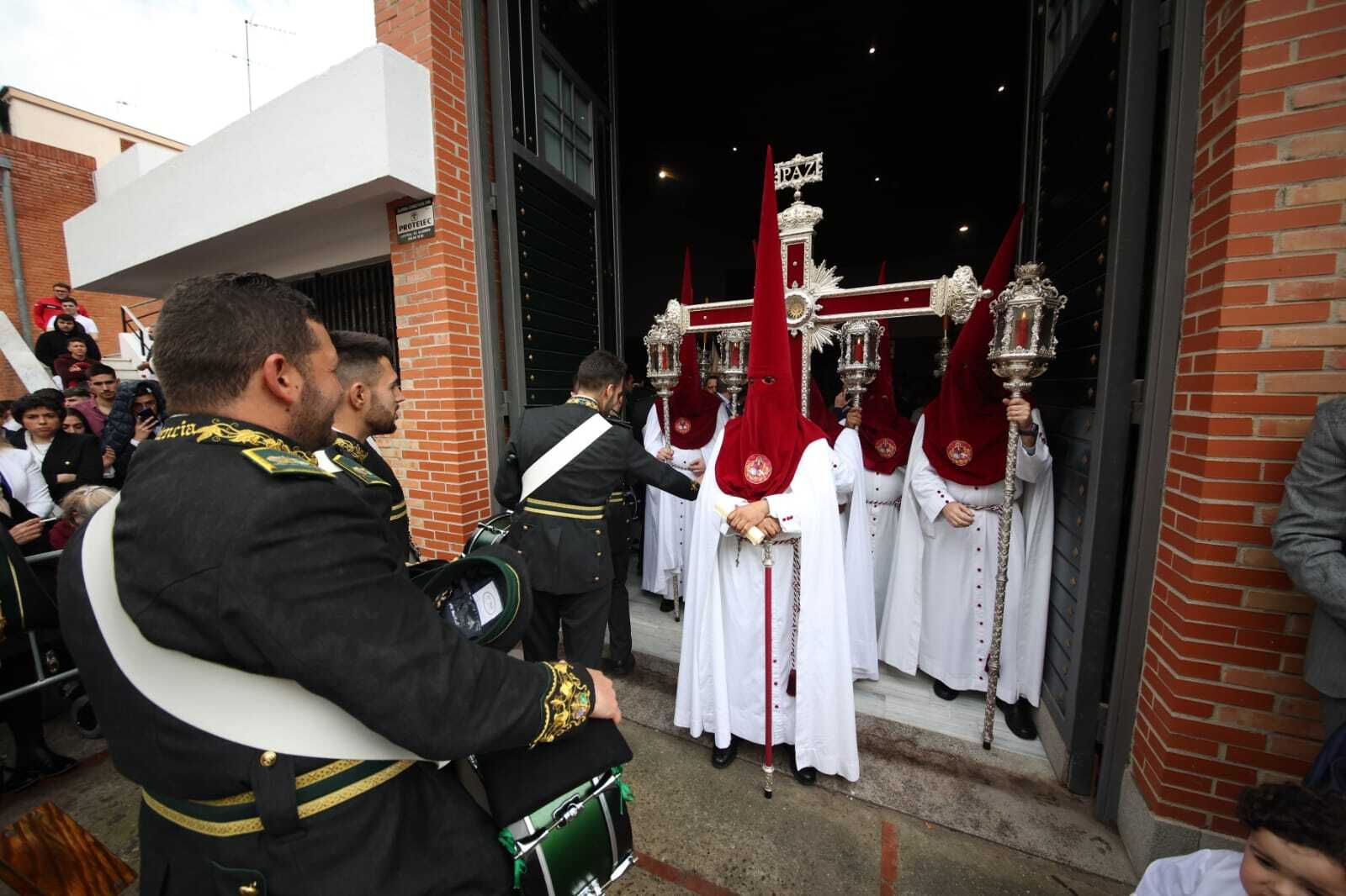 Imágenes de la hermandad de la Paz de Fátima