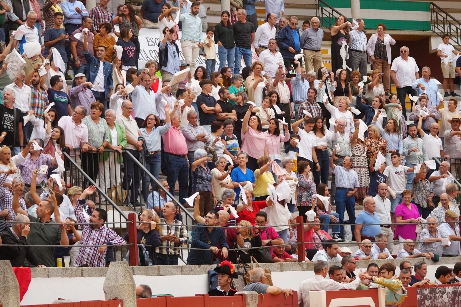 El mano a mano de los novilleros José Antonio de Gracia y El Candela en Pozoblanco, en imágenes