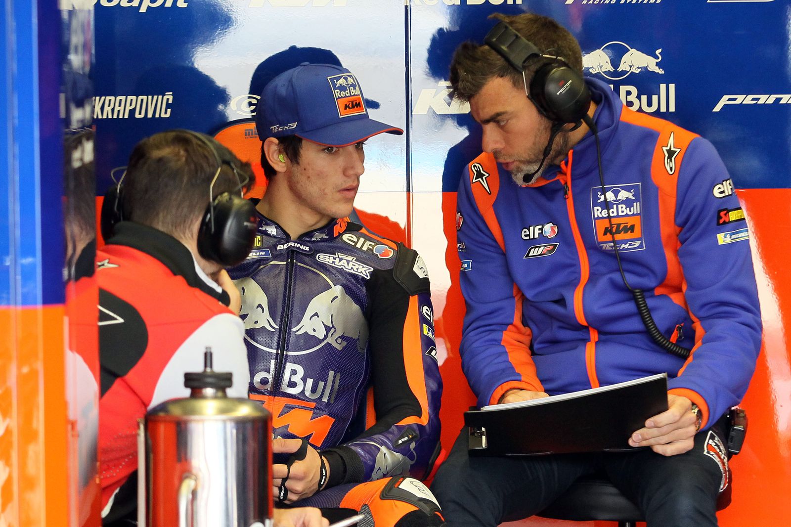 Primer día de los equipos de MotoGP en Jerez