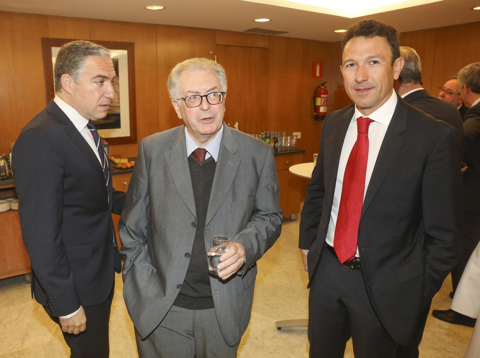 Foro Joly con Elías Bendodo