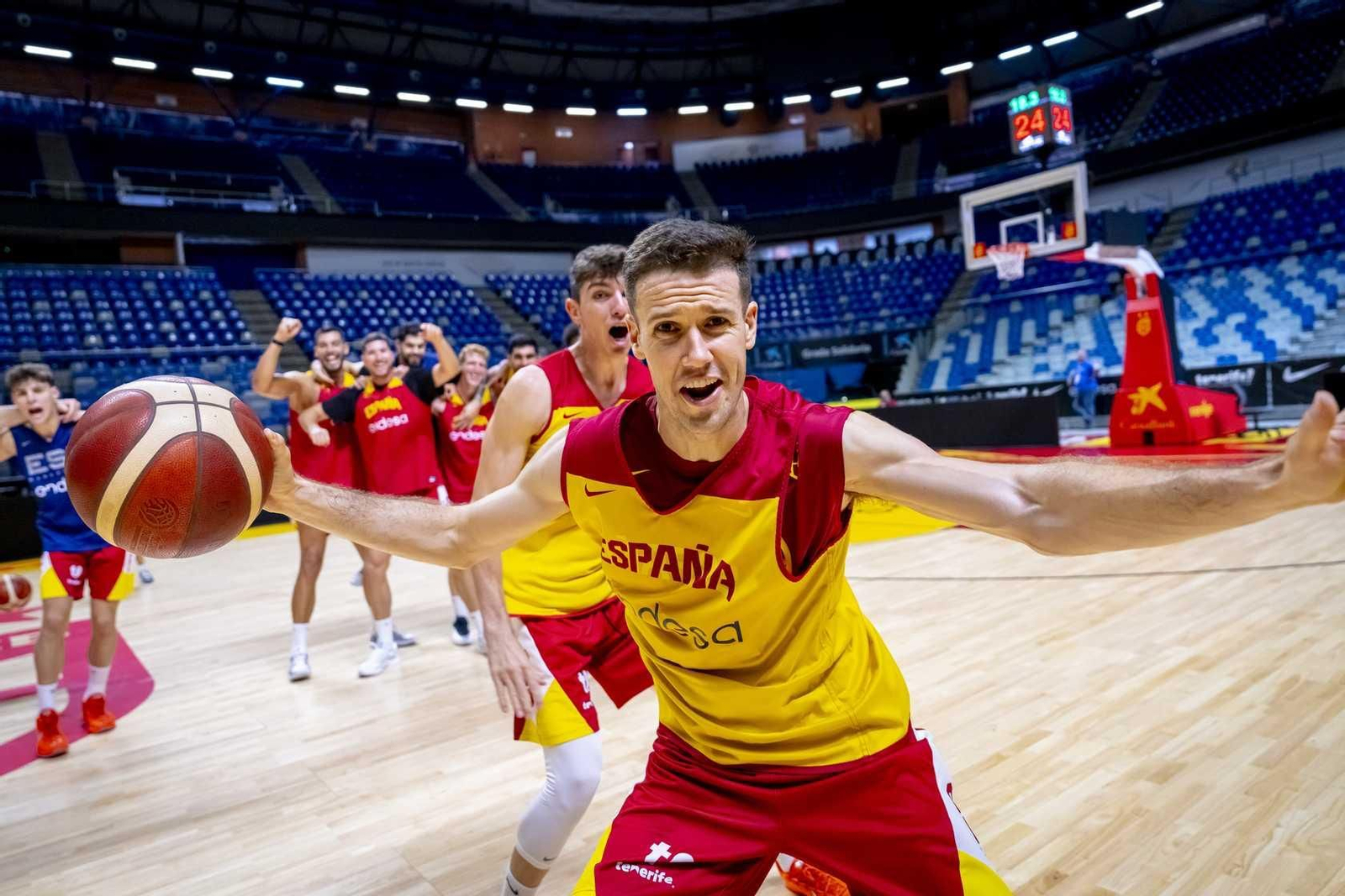 Así luce el Carpena customizado para los partidos de España