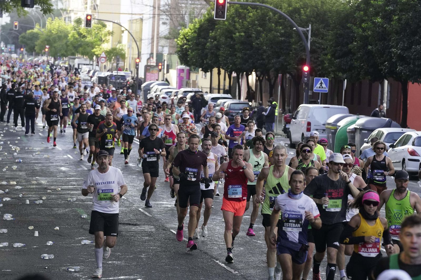 el Zurich Maratón de Sevilla 2026 por Lopez de Gomara, galería 1