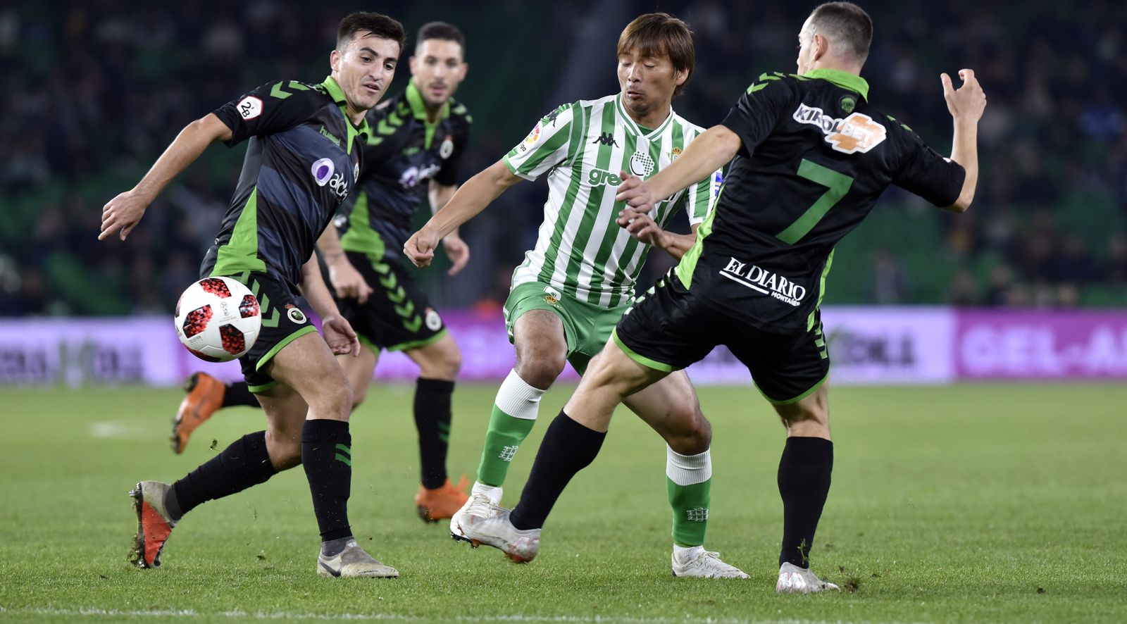 Las imágenes del Betis-Racing de Copa del Rey