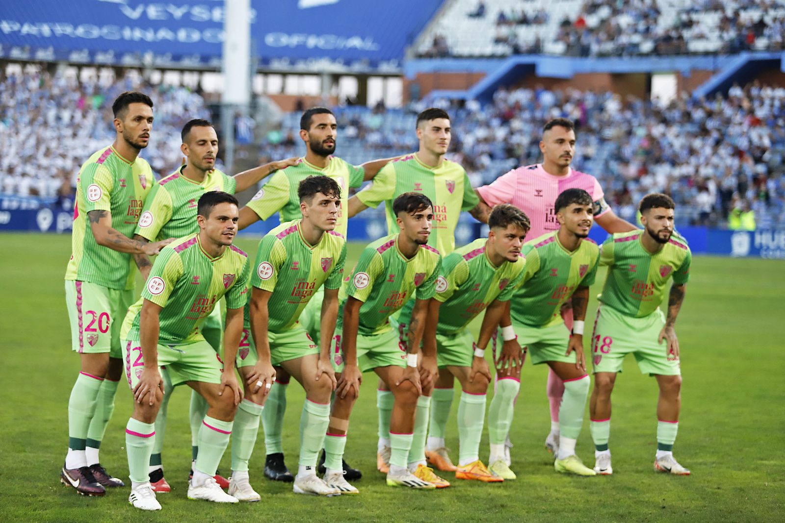 Imágenes del encuentro entre el Recreativo de Huelva y el Málaga