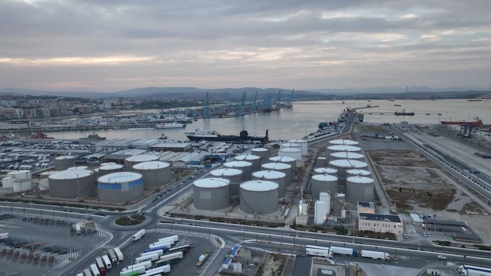 Vista aérea de la terminal de Evos, en el Puerto de Algeciras
