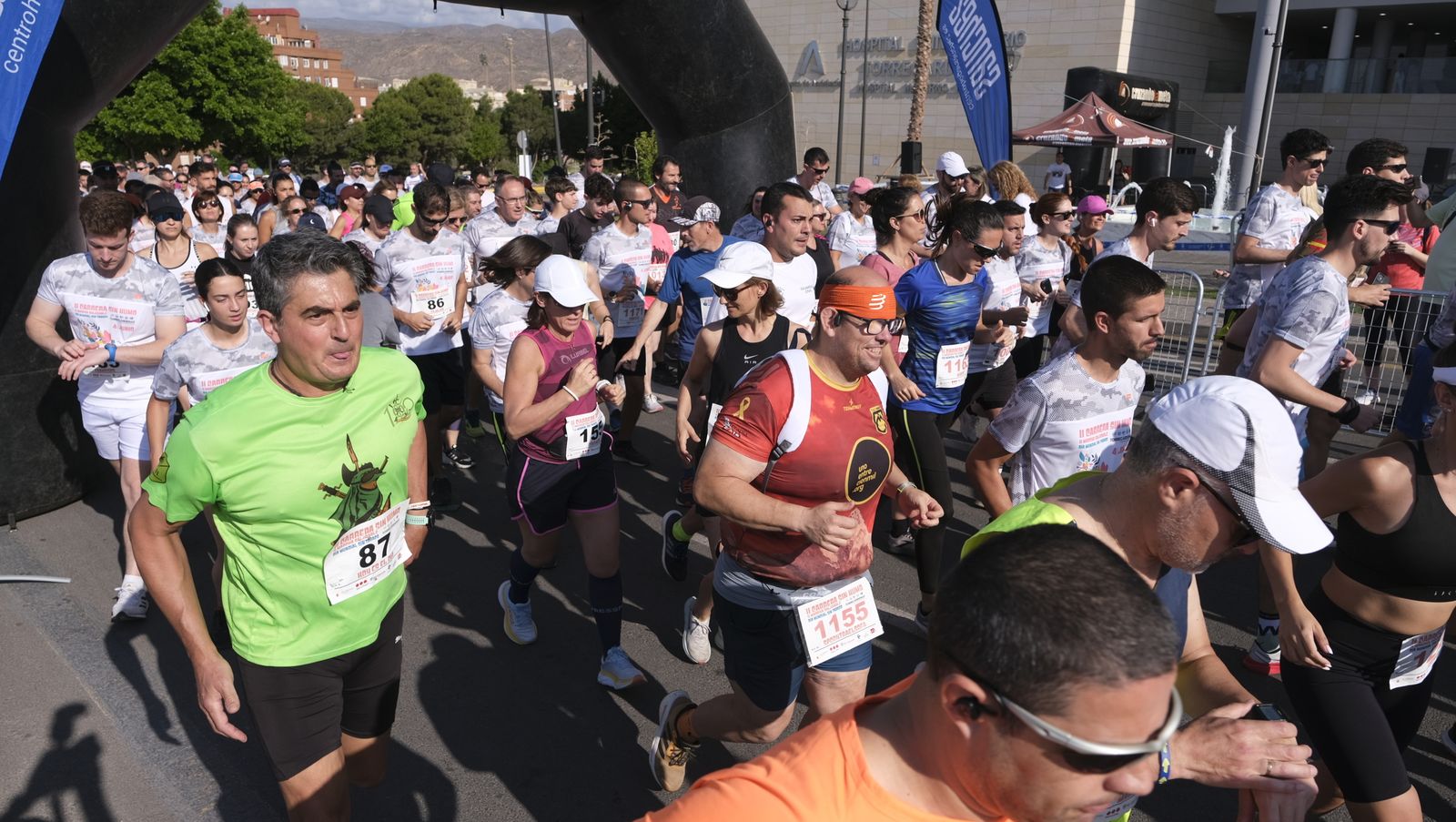 Imágenes de la II Carrera Sin Humo, en Almería