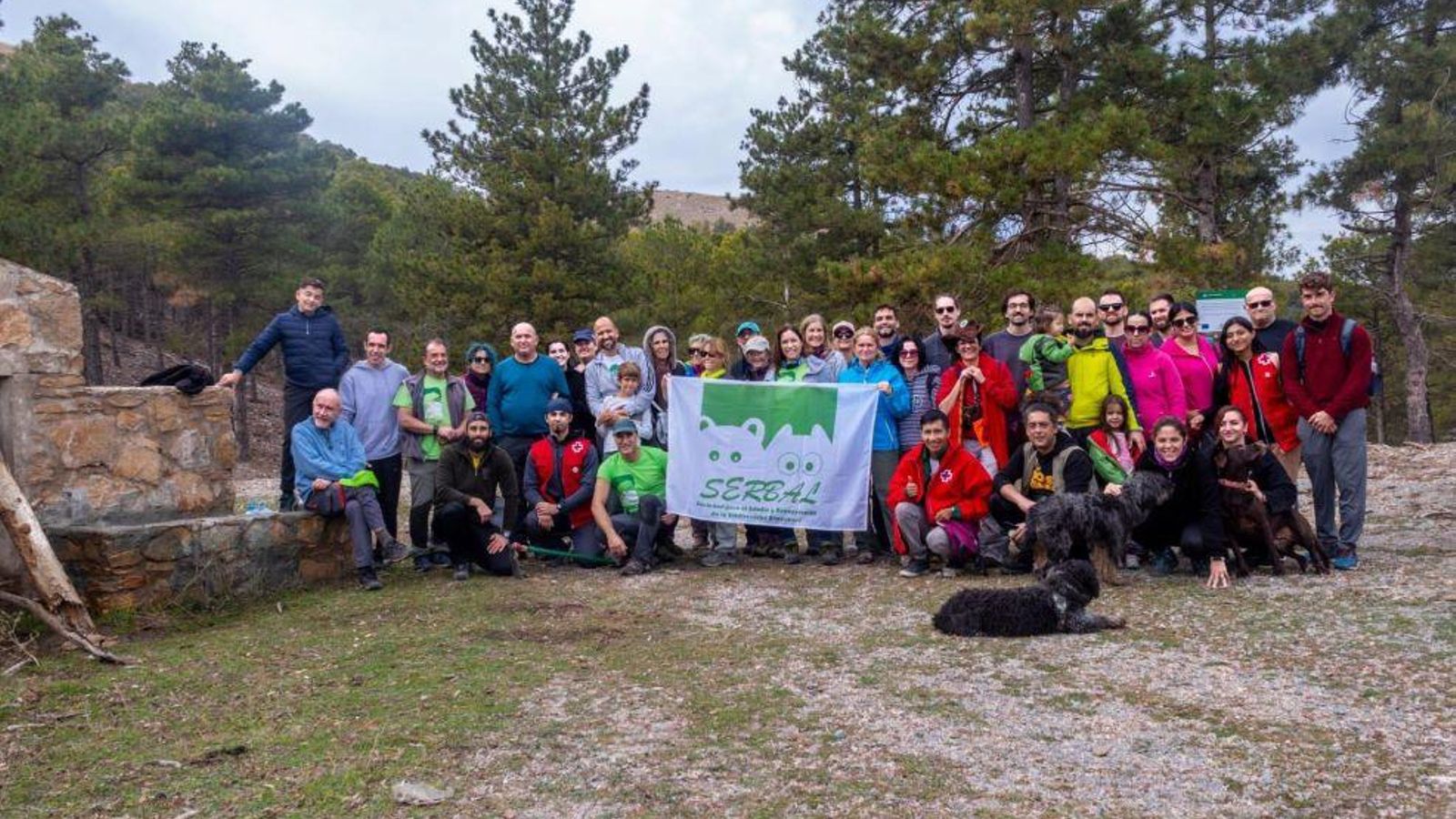 oto del equipo de plantación en sierra de Filabres. oto del equipo de plantación en sierra de Filabres.