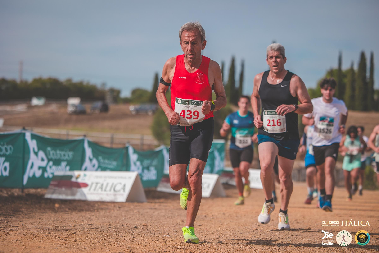 Búscate en las fotos del Cross de Itálica 2025 | 2