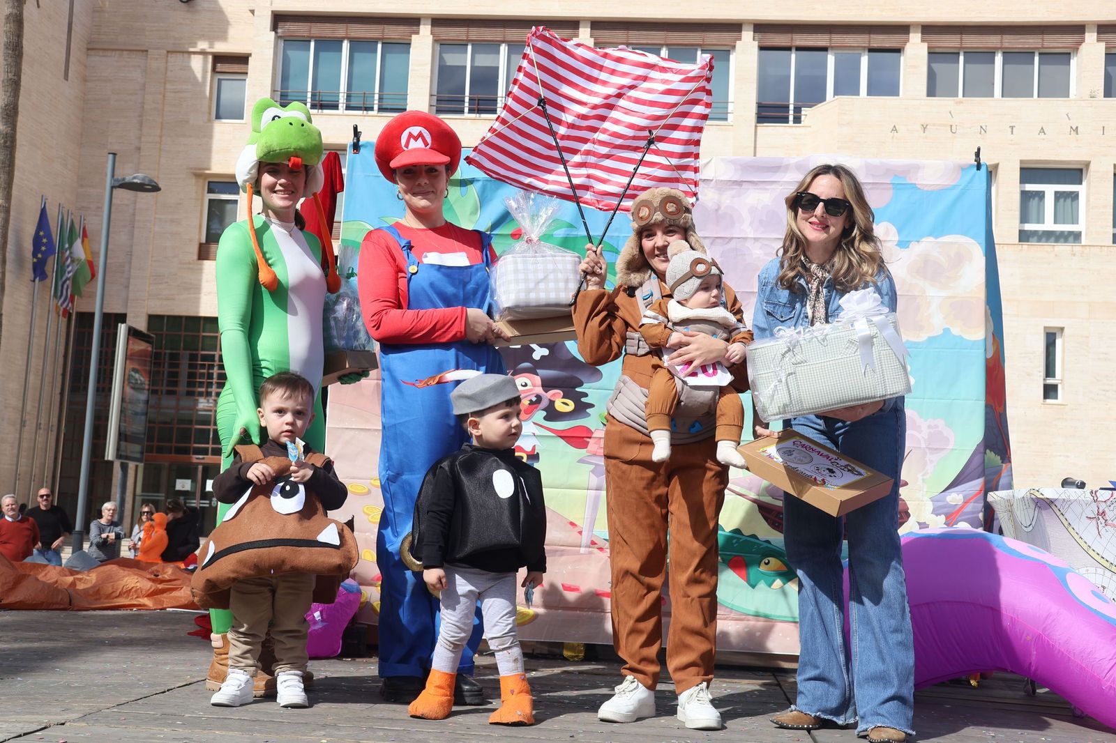 Las mejores imágenes del Carnaval 2026 de El Ejido en la Plaza Mayor
