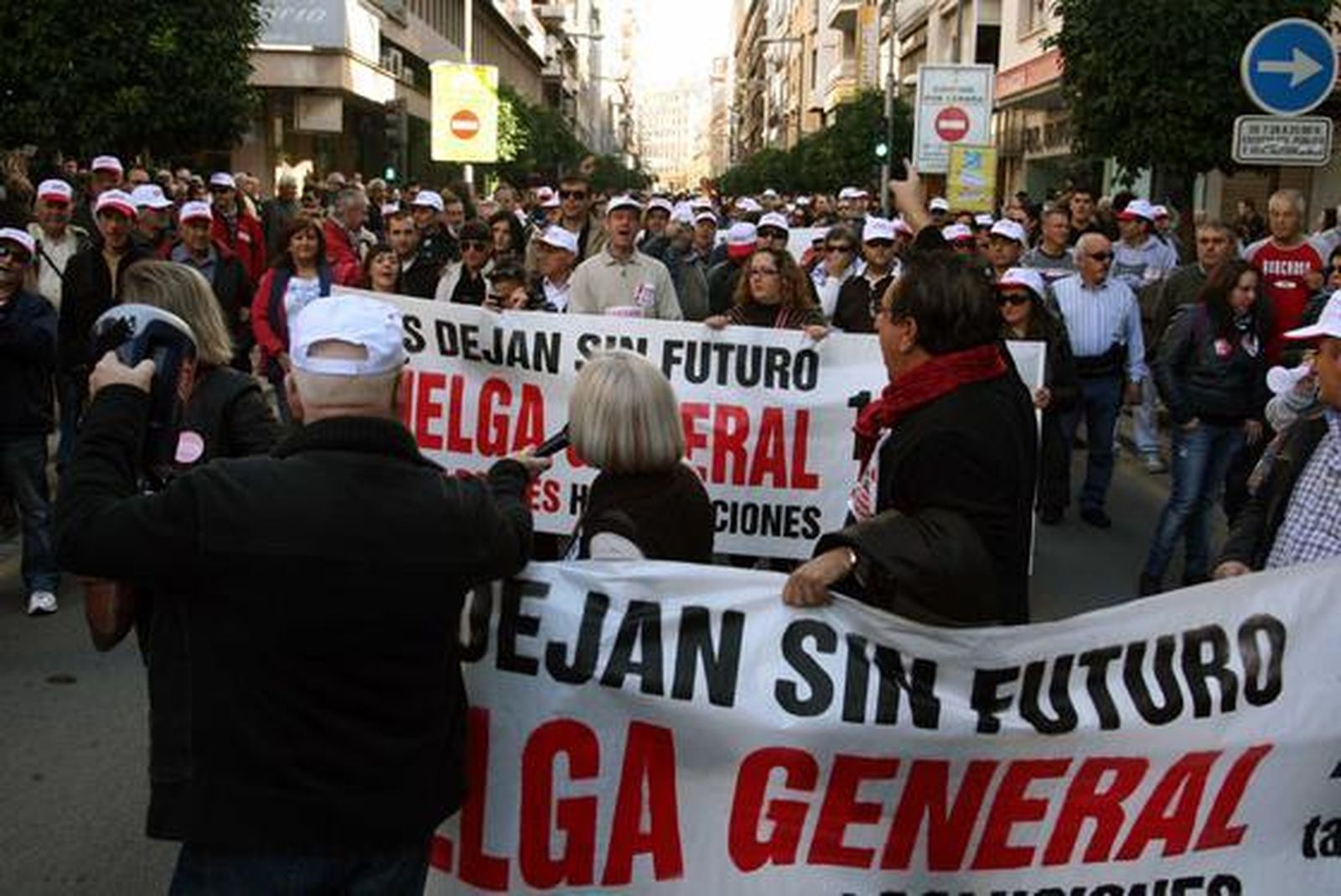 Las imágenes de la huelga general en Granada