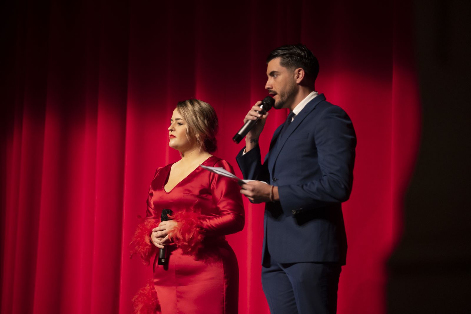 Ambiente en la final  del Carnaval Colombino